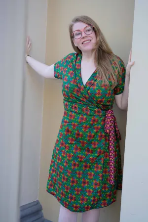 1 Cotton dress - 2 prints - reversible wrap dress- retro dots