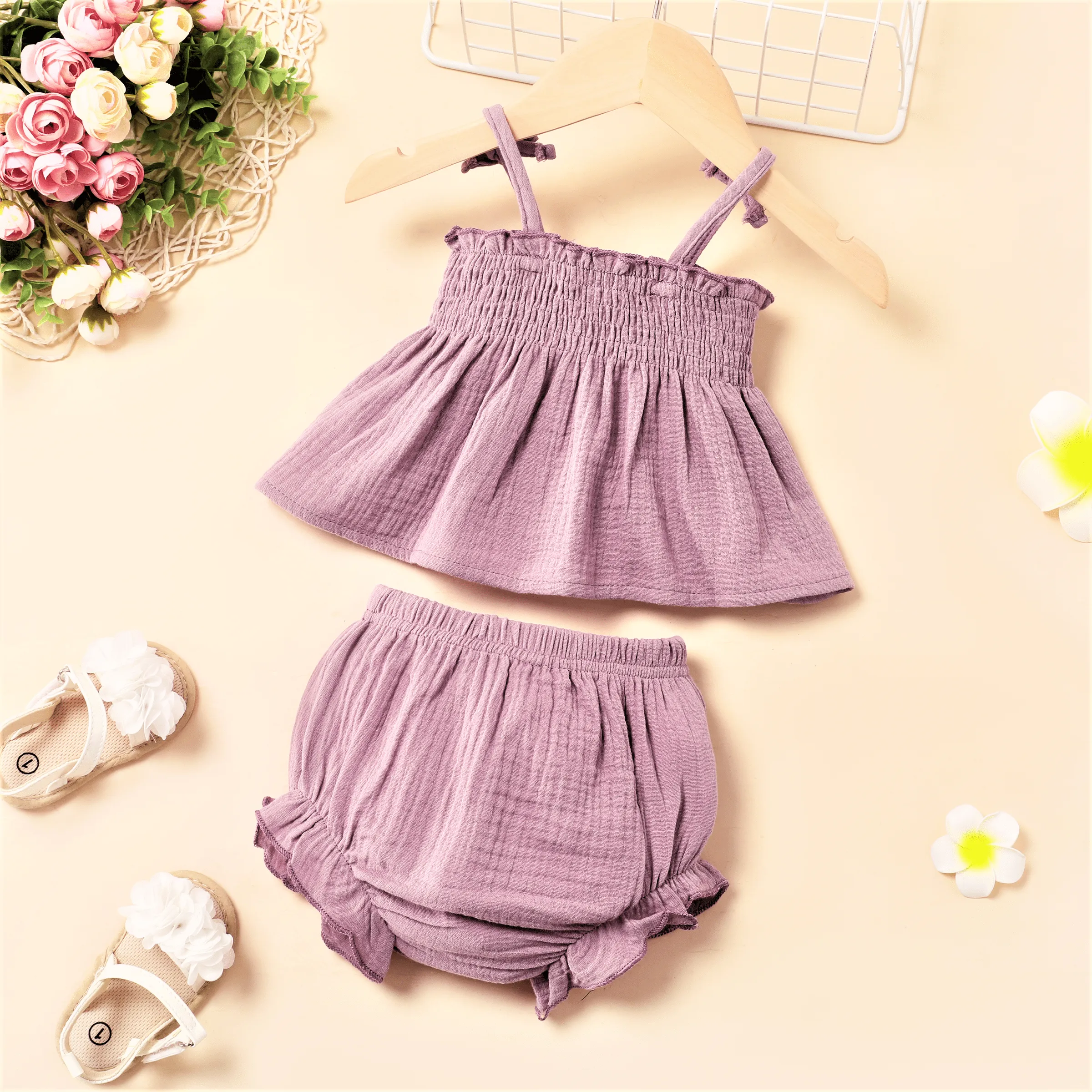 2pcs Baby Girl Cute Smocking 100% Cotton Suspenders and Short Pants Set