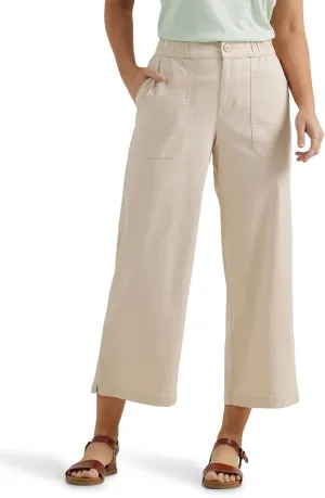Lee Women's Ultra Lux Comfort Wide Leg Utility Crop Capri Pant