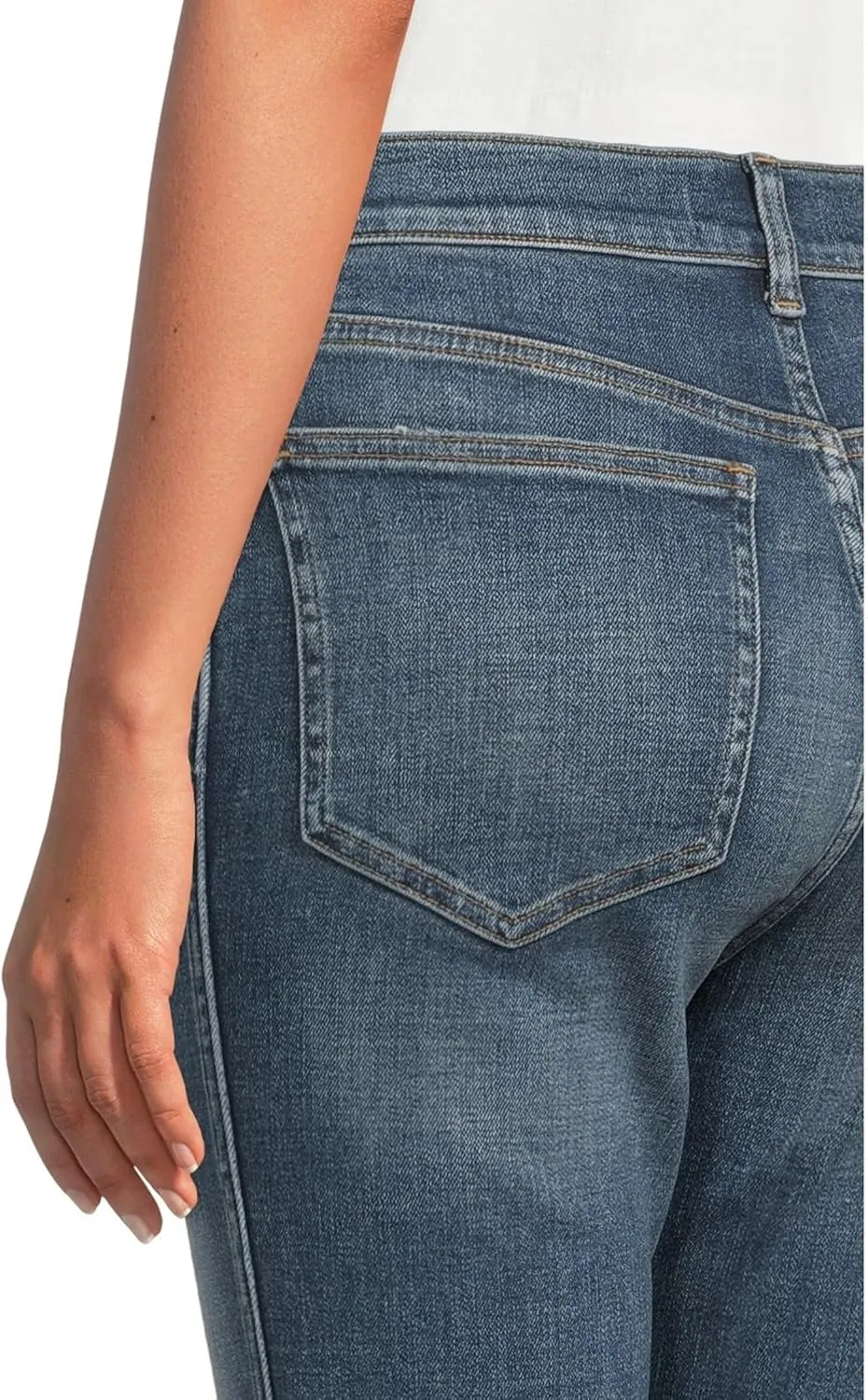 Madewell Women's Stovepipe in Light Wash with Step Hem