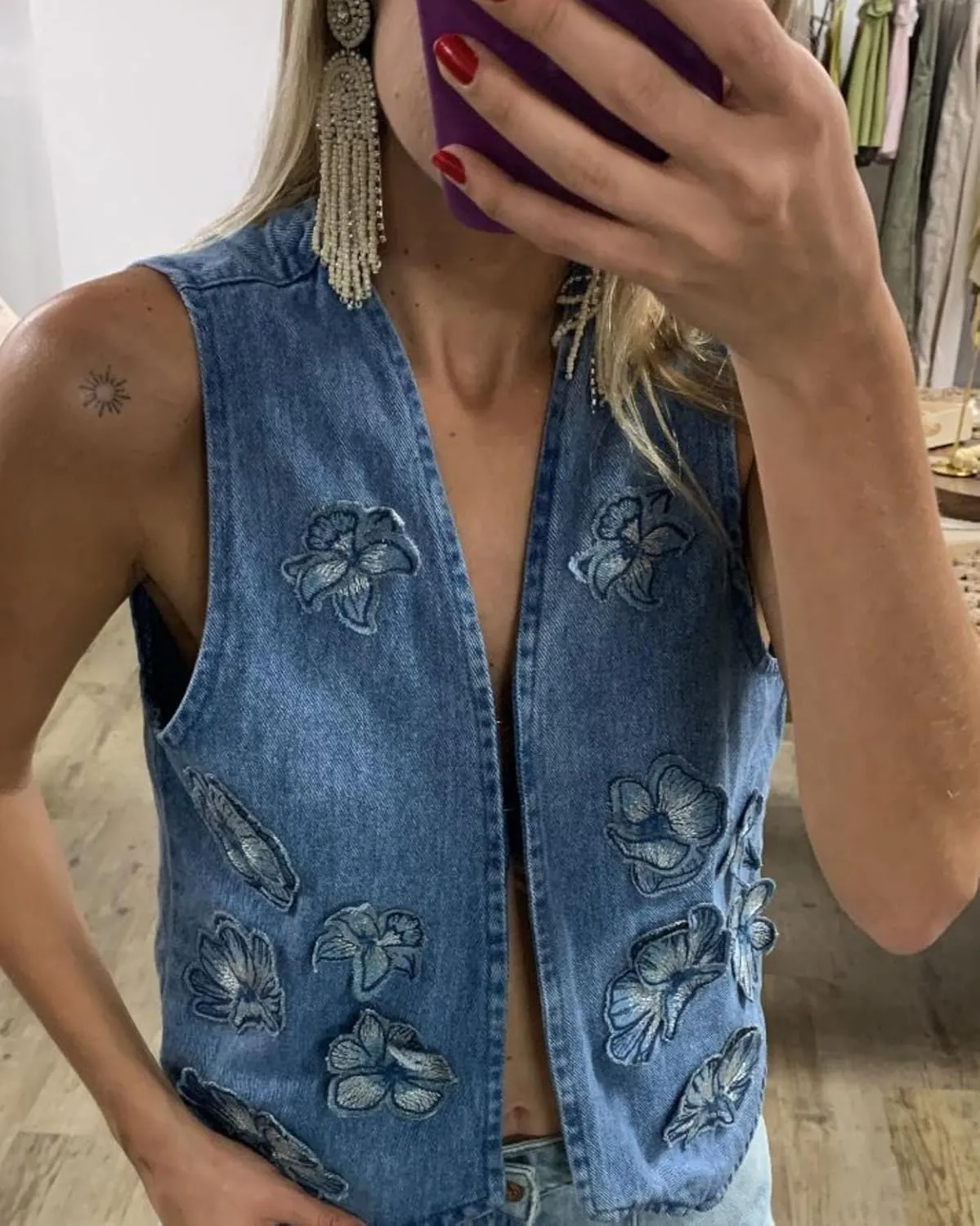 SCOFEEL Women's Denim Vest Top Embroidery Button Down V Neck Slim Fitted Jean Vest Summer Casual Sleeveless Jacket