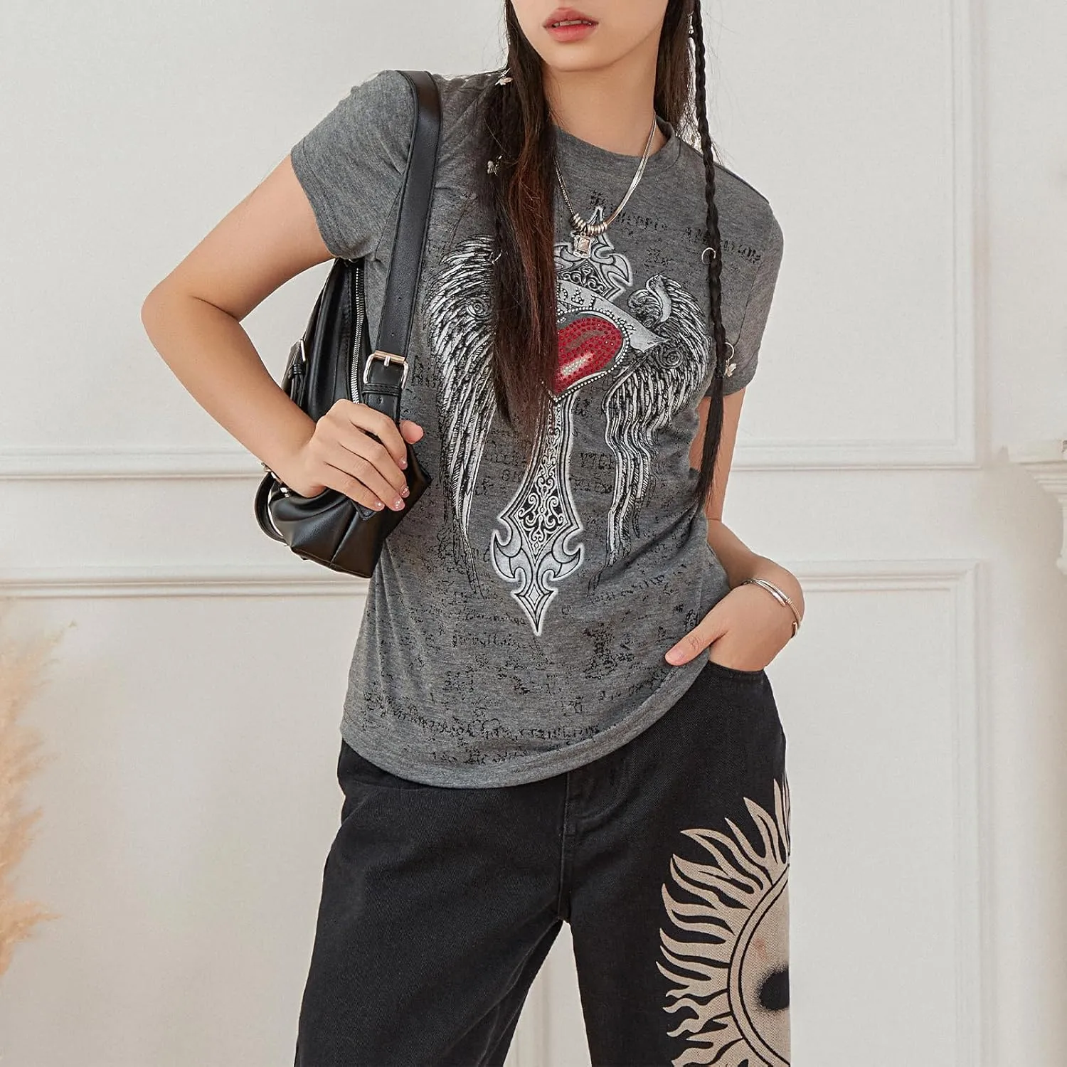 Y2k Grunge Graphic Tees for Women Teen Girls Vintage Goth Aesthetic Baggy Shirts 2000s Emo Tops Summer Clothes