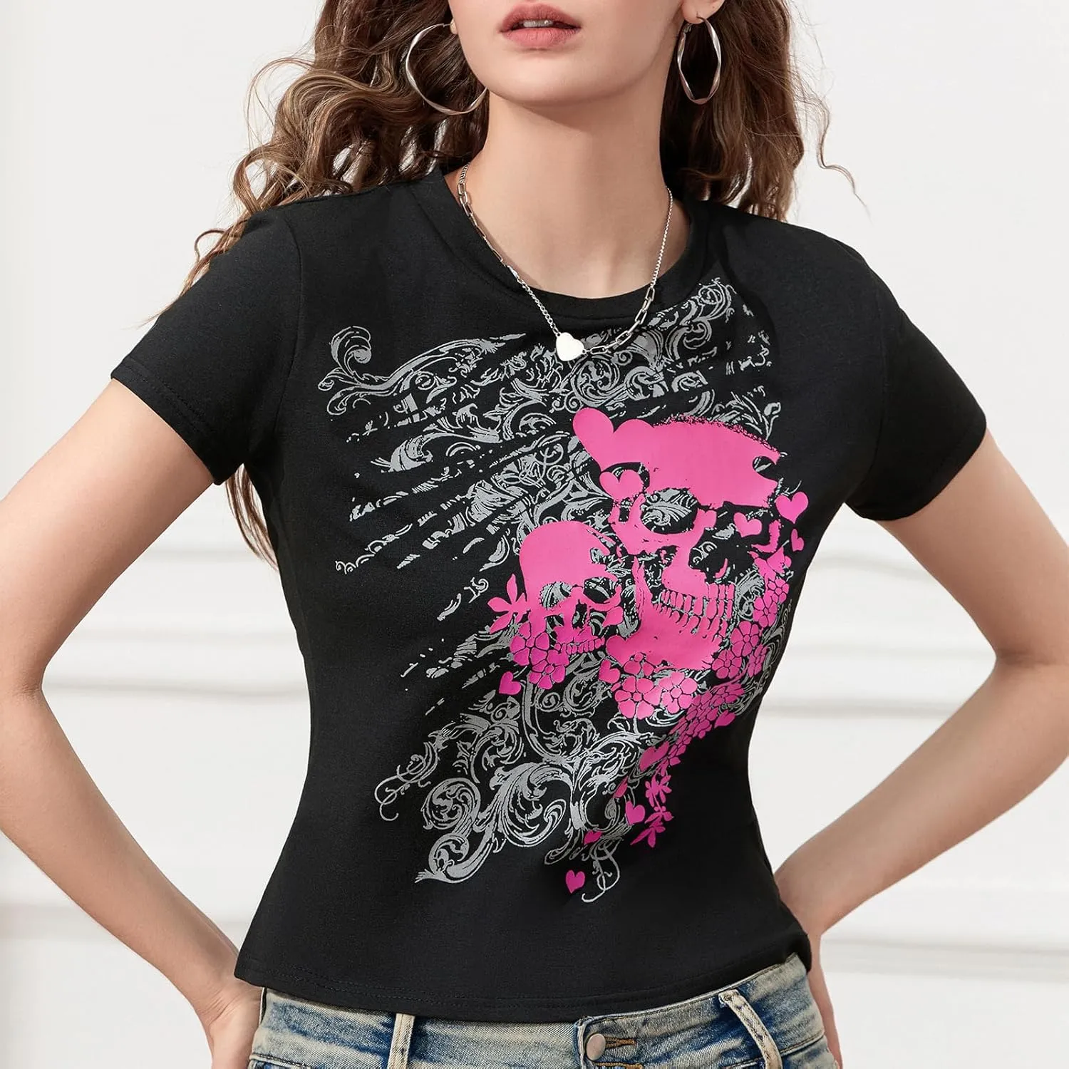 Y2k Grunge Graphic Tees for Women Teen Girls Vintage Goth Aesthetic Baggy Shirts 2000s Emo Tops Summer Clothes