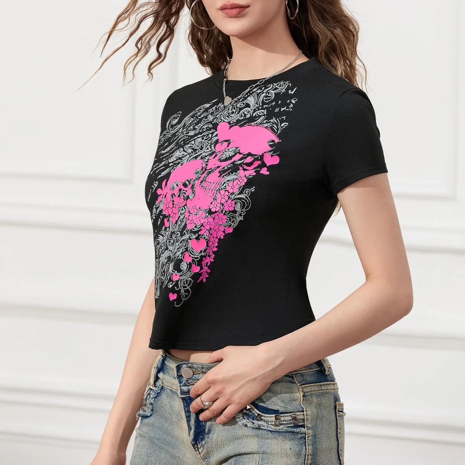 Y2k Grunge Graphic Tees for Women Teen Girls Vintage Goth Aesthetic Baggy Shirts 2000s Emo Tops Summer Clothes