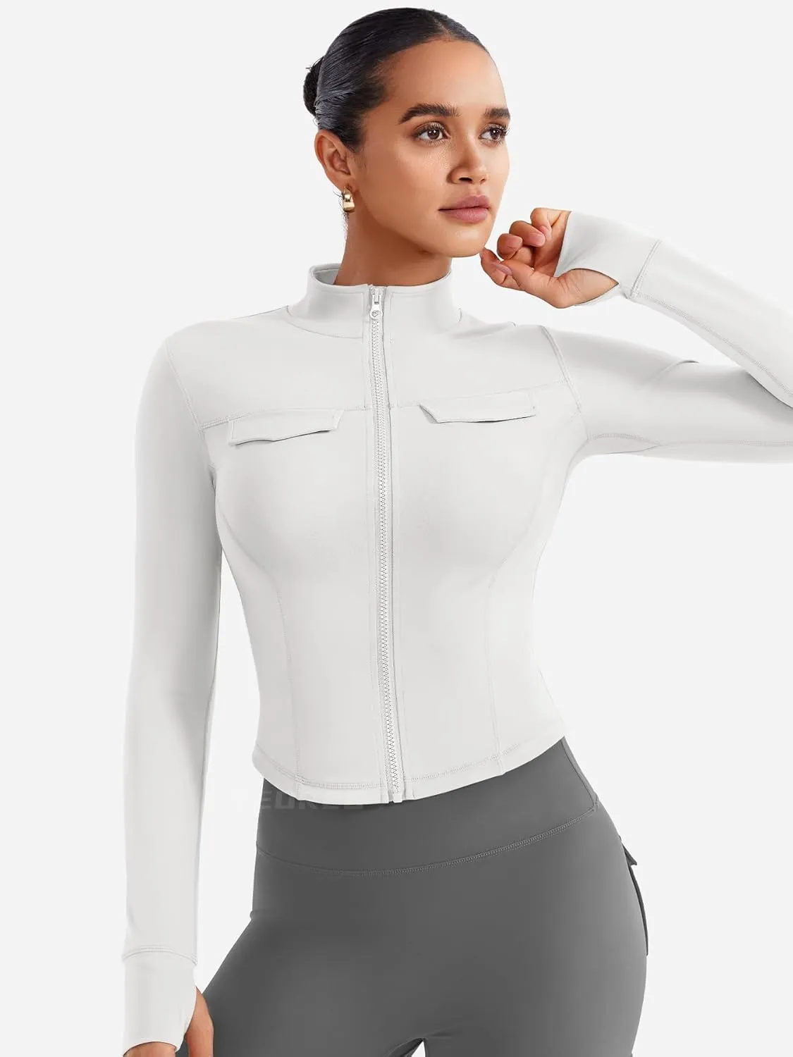 YEOREO CoreFlex Womens Workout Jackets Cropped Zip Up Athletic Jackets Arsene Slim Fit Yoga Running Tops with Thumb Holes